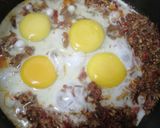 Gambar langkah 2 resipi Nasi goreng cili kering.