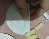 Foto langkah ke 3 dari resep Stik pangsit keju aroma.
