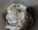 Foto langkah ke 2 dari resep Ayam Goreng Bawang.