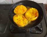 A picture of step 1 of Aar Maach Kalia.