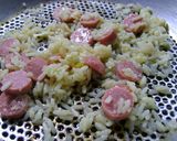 Foto del paso 7 de la receta: Arroz con salchichas y huevo