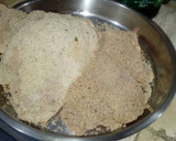 Foto del paso 3 de la receta: Milanesas de Carne. Con una pequeña ensalada