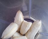 Foto del paso 1 de la receta: Budín banana y duraznos con pasas de uva con licuadora