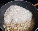 A picture of step 2 of Puffed Amaranth Paag.