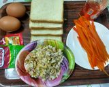 Foto langkah ke 1 dari resep Boiled egg sandwich rolls.