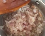 Foto del paso 1 de la receta: Huevos encebollados