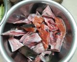Hình bước làm 1 của món Canh chua ca hồi