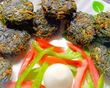 शेवग्याच्या पानांचे कटलेट (shevgyachya panache cutlet recipe in marathi) रेसिपी स्टेप 4 फोटो 