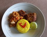 Foto langkah ke 5 dari resep Nasi Kuning (Khas Jawa Timur).