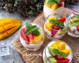 Foto langkah ke 6 dari resep Yogurt Fruity.
