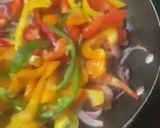A picture of step 4 of Shrimp Fajitas 🍤.