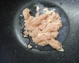 รูปขั้นตอนการทำที่ 1 ของ คั่วกลิ้งอกไก่ คลีน