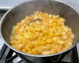 Une image de l'étape 5 de Compotée de pommes à la vanille et sirop d’érable.