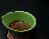 Foto langkah ke 4 dari resep TANPA TERIGU TANPA MIXER TANPA OVEN | CAKE KETAGIH SUPER LEMBUT.