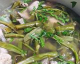 Hình bước làm 2 của món Canh chua rau muống ếch đồng