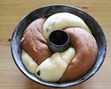 Kakaós kuglóf recept fázis 8 fotója