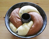 Kakaós kuglóf recept fázis 8 fotója
