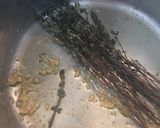 Foto del paso 1 de la receta: Sopa de tomillo, la típica sopa de nuestras abuelas que combate cualquier resfriado