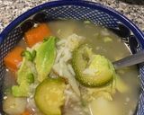 Foto del paso 2 de la receta: Consomé de pollo