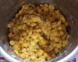 A picture of step 2 of Puran poli.
