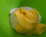 Foto langkah ke 1 dari resep Kue Semprit Mawar.