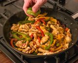 Csirke fajitas recept fázis 8 fotója