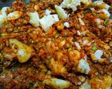 A picture of step 7 of Cheese pav bhaji.