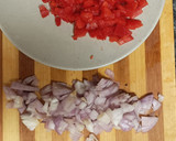 Foto del paso 1 de la receta: Cerdo guisado al vino blanco con tomate