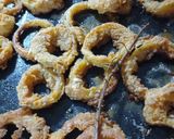 Foto del paso 2 de la receta: Aros de cebolla y croquetas