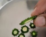 A picture of step 2 of Karela Chips.