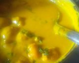 A picture of step 4 of Besan ki kadhi.