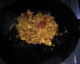 A picture of step 4 of 5 minutes spicy chicken liver.