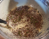 Foto del paso 2 de la receta: Pan sin gluten con cúrcuma y semillas