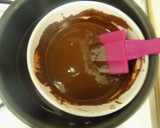 Foto del paso 3 de la receta: Bombones corazón de fresa para San Valentín
