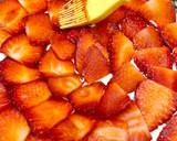 Foto del paso 14 de la receta: Tarta cremosa de chocolate y fresas, “sin gluten”