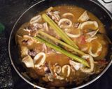 A picture of step 6 of Spicy stir fry squids with Lime.