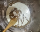 A picture of step 3 of Dalgona cake.