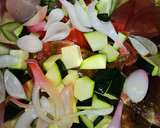 Foto del paso 5 de la receta: Ensalada de tomate con vinagreta de melocotón