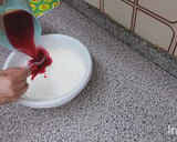 Foto del paso 4 de la receta: Tarta mousse de fresa sin horno