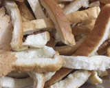 A picture of step 1 of How to make BreadCrumbsFresh Homemade BreadCrumbs.