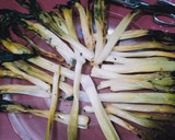 Foto del paso 3 de la receta: Calçots rebozado en Orly de romesco