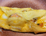 Foto del paso 3 de la receta: Tortilla de queso y langostinos picantitos