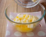 A picture of step 8 of Lemon Cream Sandwich Butter Cake.