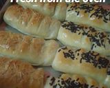 Foto langkah ke 5 dari resep Roti manis isi pisang coklat.