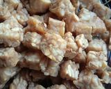 Foto langkah ke 2 dari resep Oseng kacang panjang dan tempe.