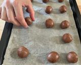 A picture of step 6 of Romany Creams Chocolate Cookies.
