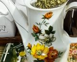 عکس مرحله 1 از دستور دمنوش آویشن و چای کوهی