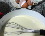 Foto del paso 1 de la receta: Flan de huevo (olla express)