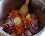 Une image de l'étape 1 de Soupe pois cassés 🥣.