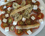 Foto del paso 2 de la receta: Ensalada de tomates cherry con queso feta